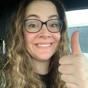 Meet your Posher, Christina